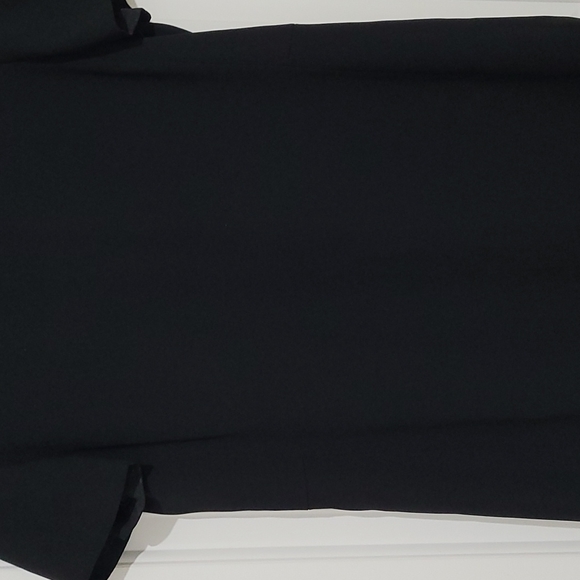 Aritzia Babaton Black Patricio Crepe Tshirt Dress - Picture 4 of 10